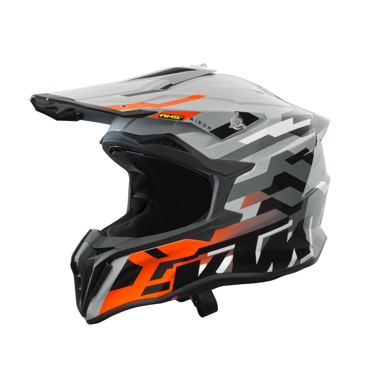 Casco stryker airoh