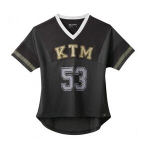Revive la leyenda de KTM con nuestra Girls Tricot Tee Vintage. Inscripción histórica, suavidad y frescura en una camiseta deportiva única. 🏍️