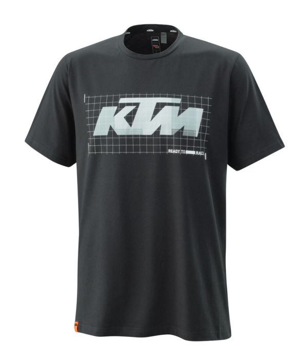 Descubre la comodidad y estilo en la Polera grid KTM: 80% algodón, 20% poliéster. La elección perfecta para destacar tu look en cualquier ocasión.